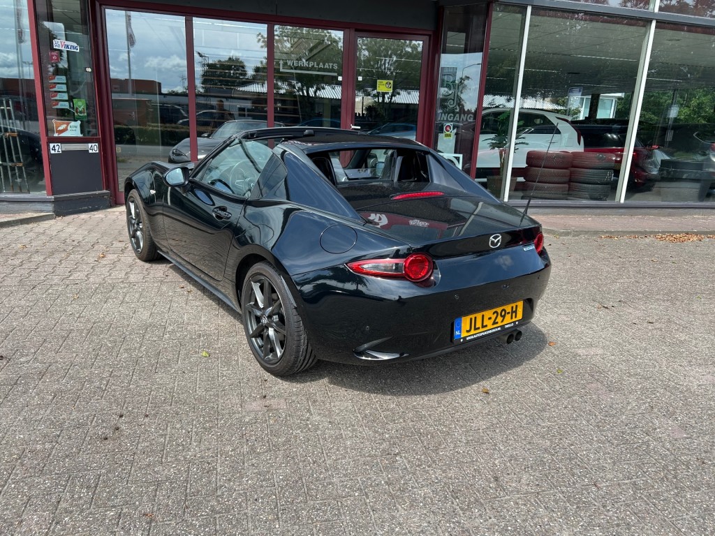 54592245-1.jpg