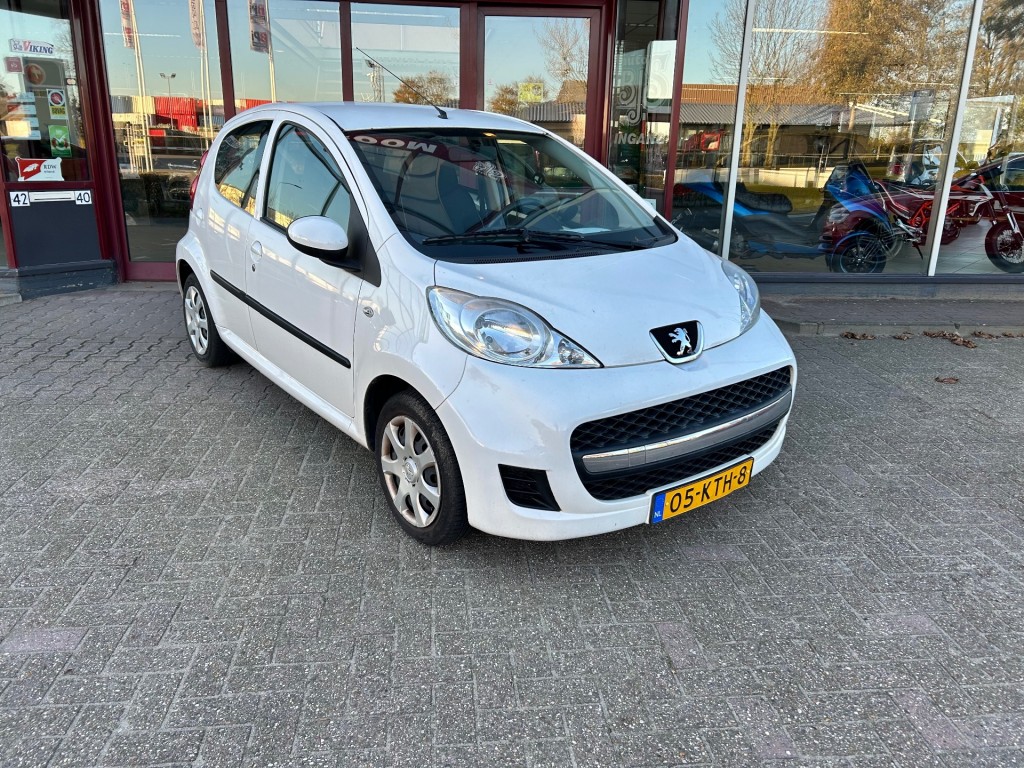 40713467